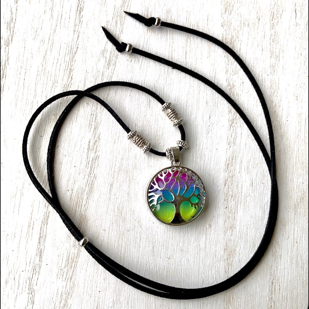 Tree of life boho suede adjustable choker necklace - Picture 6 of 8